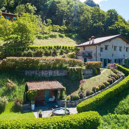 Farmház Casarai *